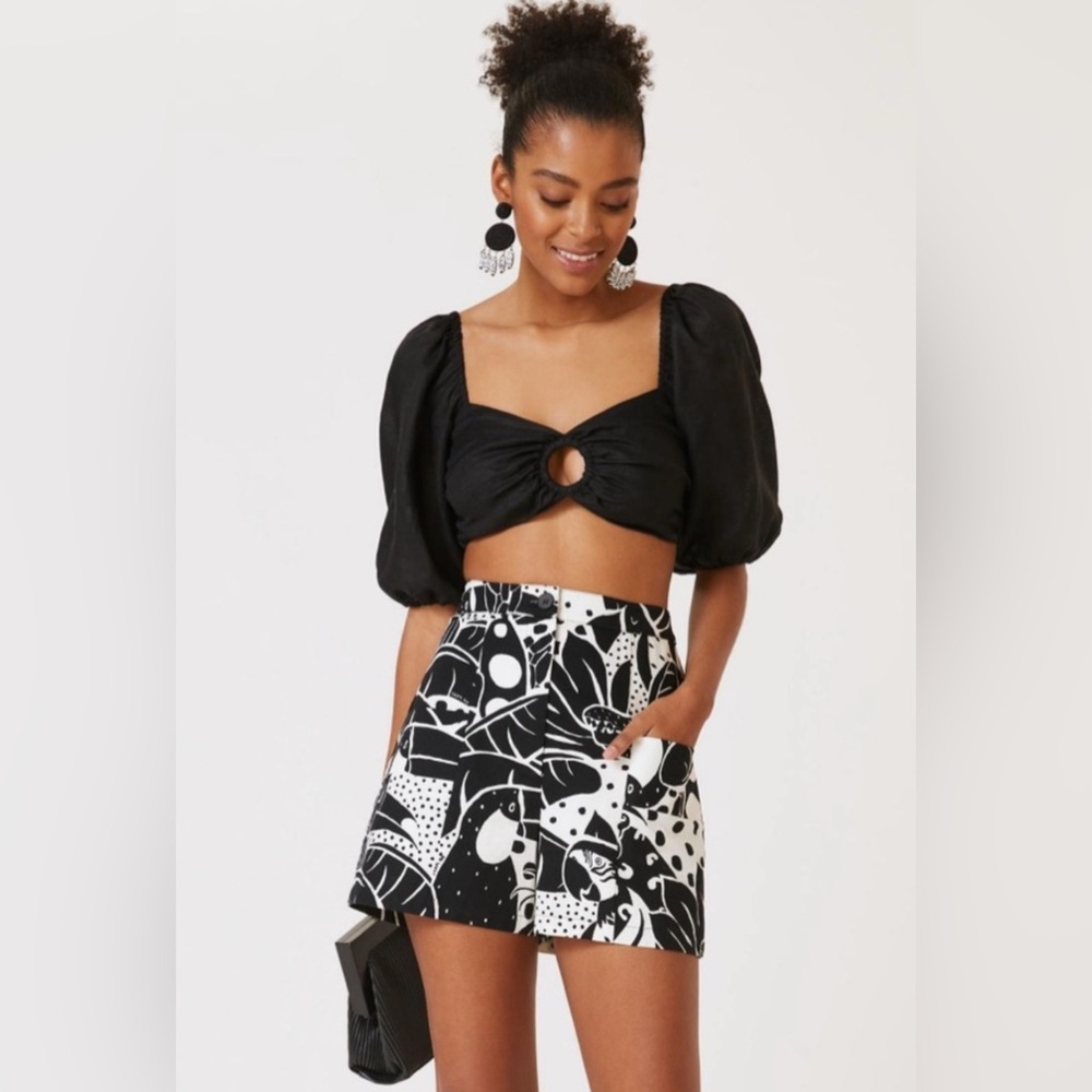 Farm Rio x Anthropologie Printed Canvas Shorts Size Small